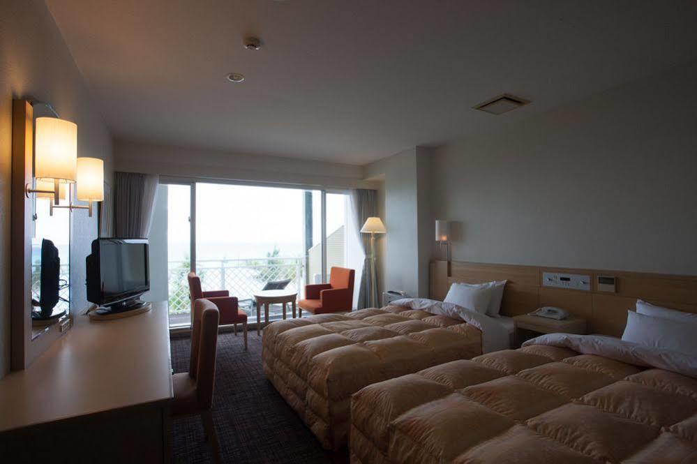 Yyy Club Ie Resort Ie Dış mekan fotoğraf