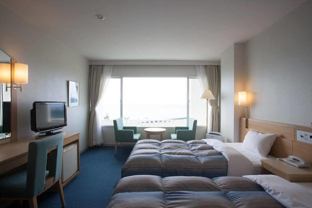 Yyy Club Ie Resort Ie Dış mekan fotoğraf